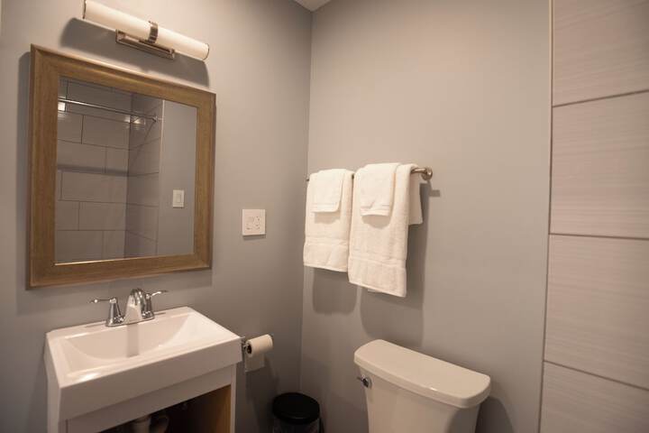 Room 108 of 126