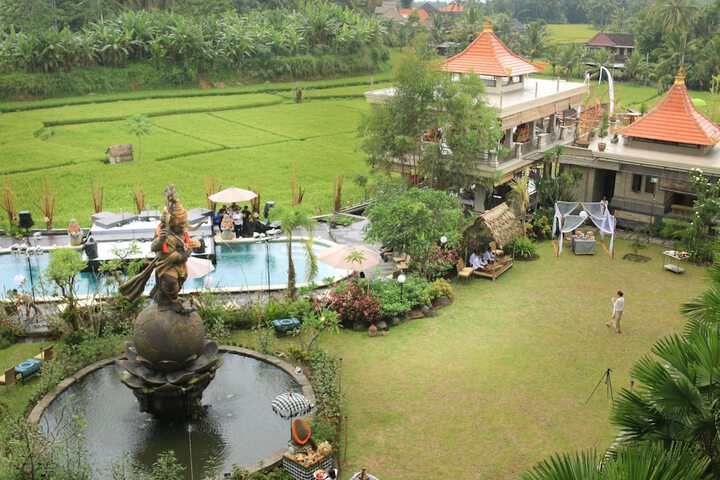 Hotel View 156 of 162