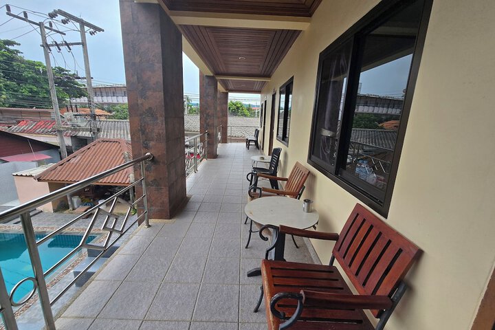 Terrace/Patio 37 of 77
