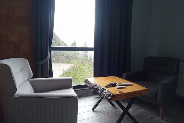 Room 7 of 17
