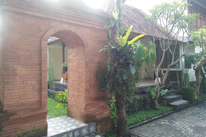 Hotel 4 of 59