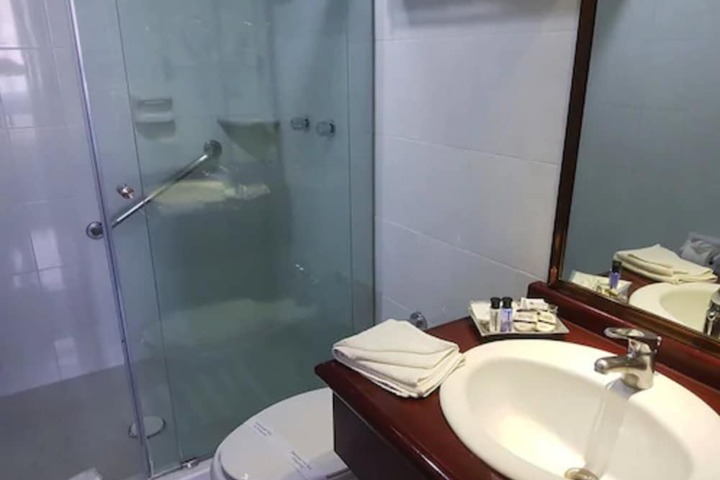 Clean Restrooms