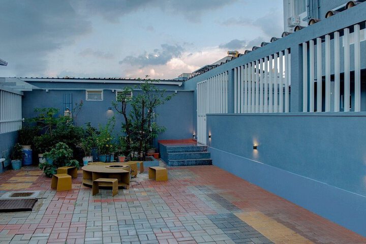 Hotel Exterior 24 of 25