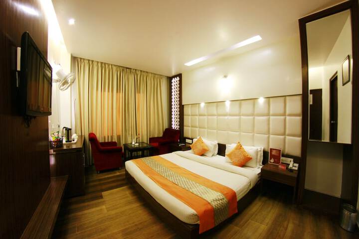 Room 108 of 174