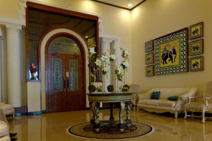 Guest Lobby