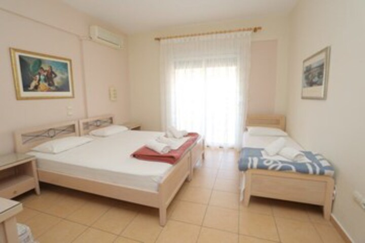 Room 41 of 43