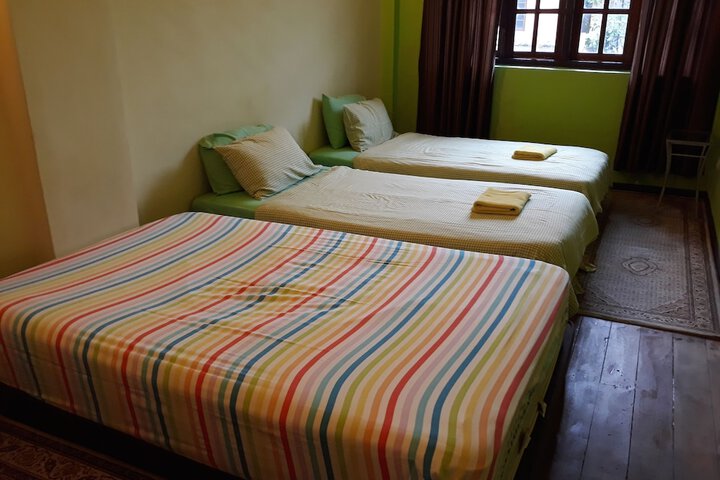 Room 12 of 26