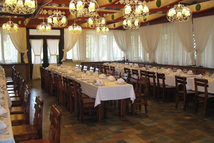 Ballroom/Hall 49 of 59