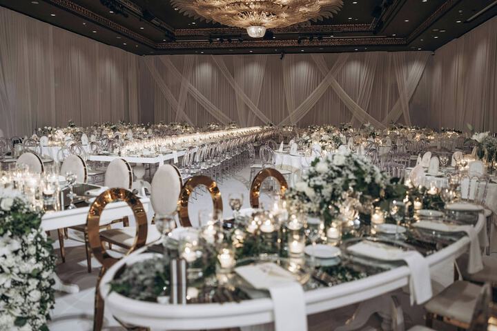 Ballroom/Hall 124 of 162