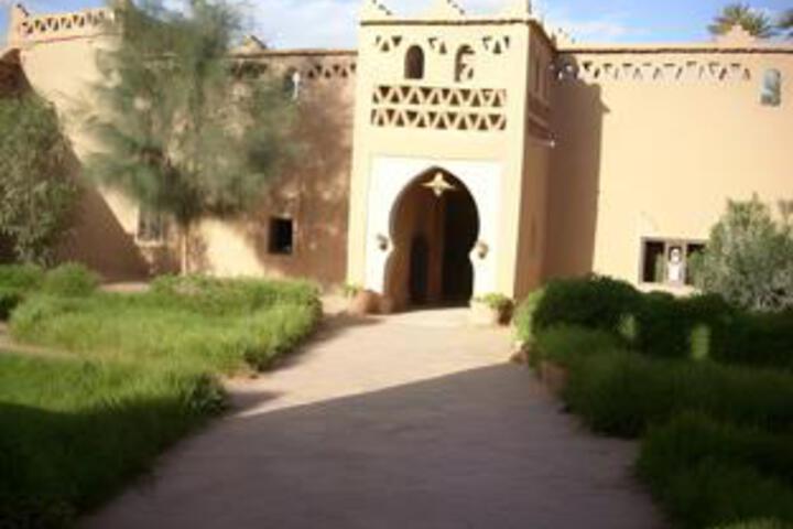 Hotel Entry