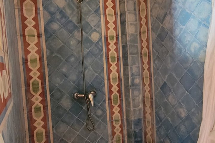 Room 36 of 51