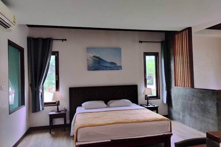 Room 14 of 100
