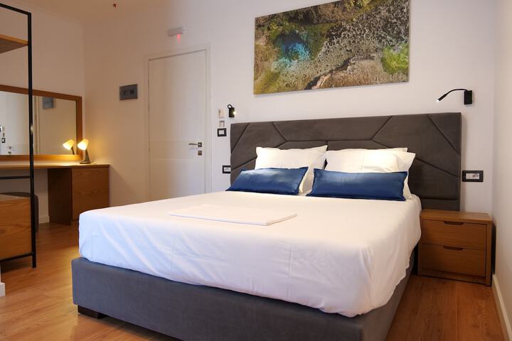 Room 4 of 46