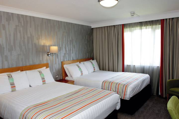 Room 25 of 130