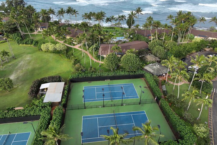 Tennis court
