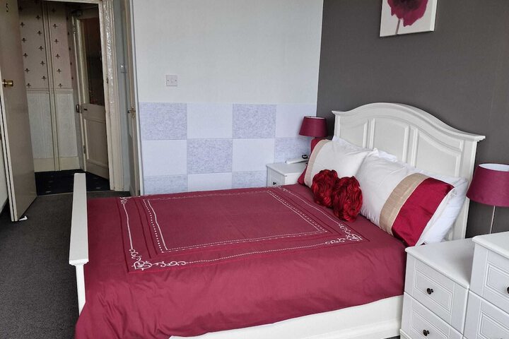Room 54 of 184