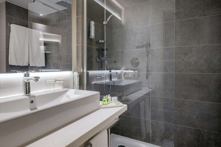 Clean Restrooms