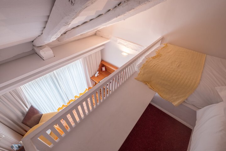 Room 17 of 78