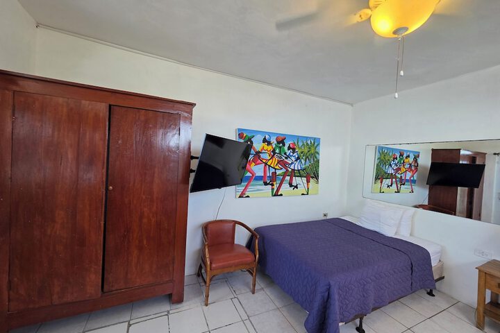 Room 87 of 266