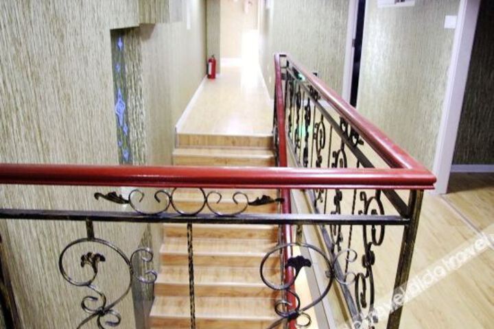 Hotel Interior 6 of 28