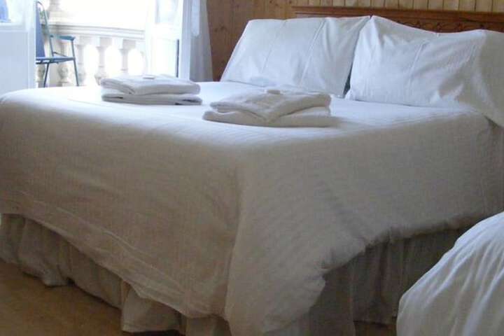 Room 3 of 35