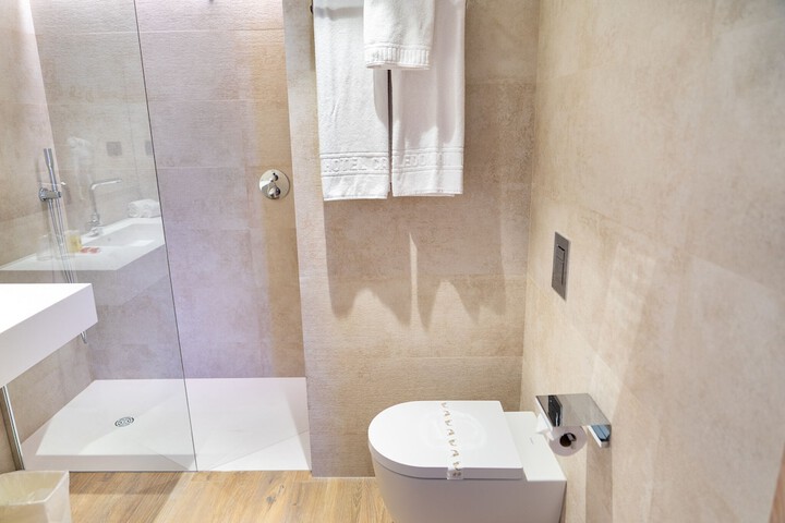 Bath Photo