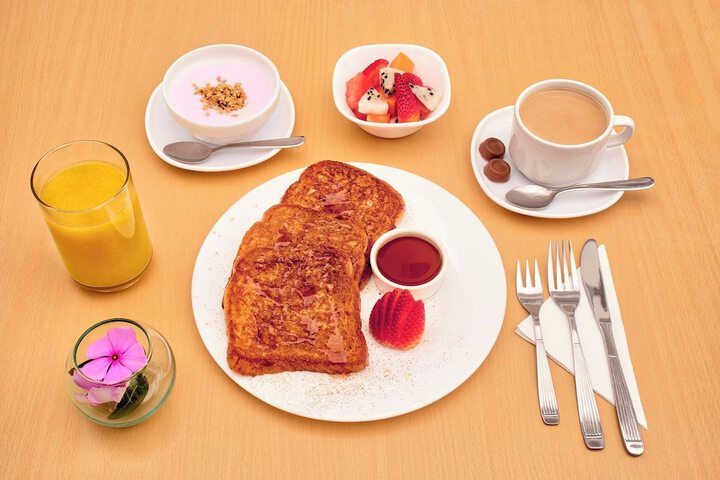 Breakfast/Coffee Service 20 of 30