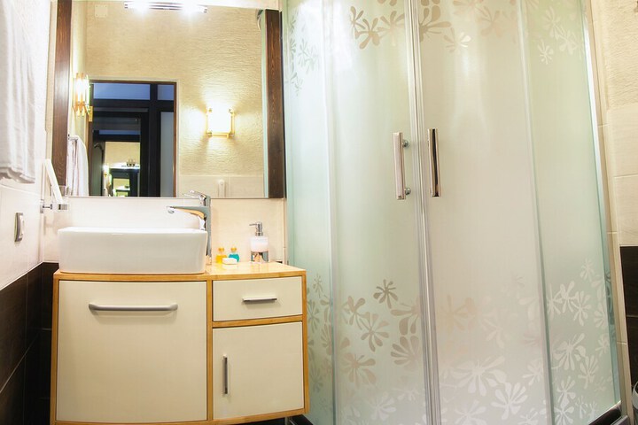 Room 40 of 62