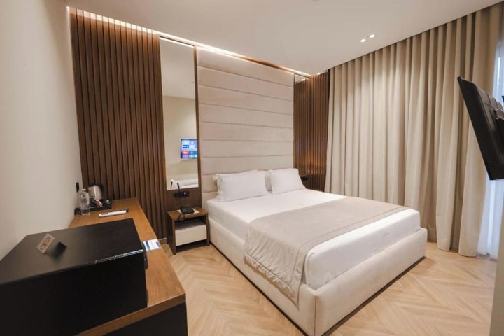 Room 11 of 265