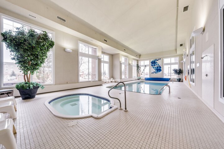 Pool 18 of 24
