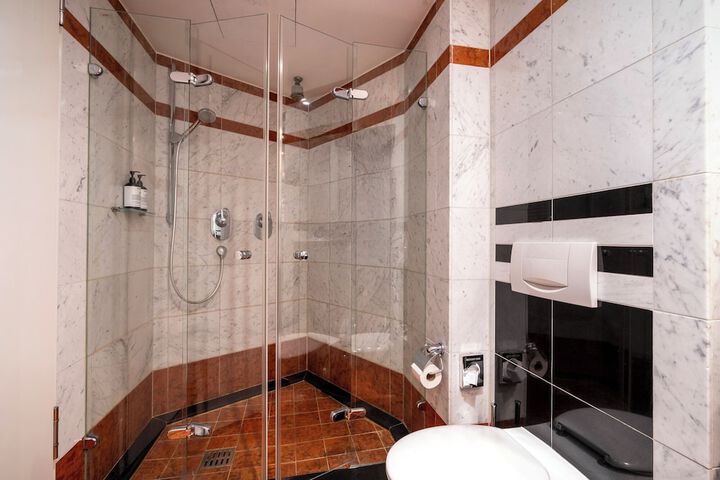 Bath Interior