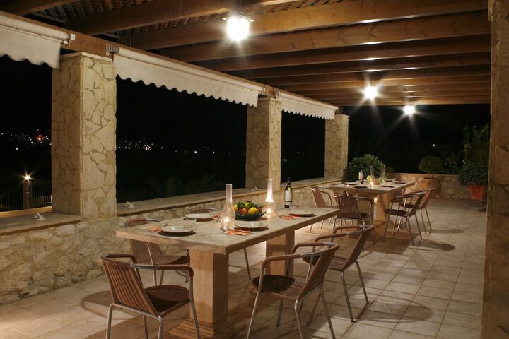 Terrace/Patio 25 of 32
