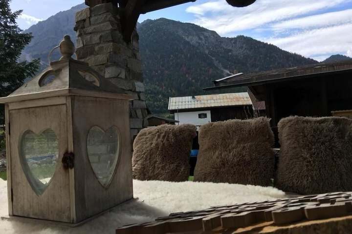 Property Grounds 71 of 76