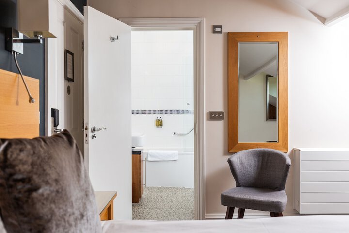 Room 71 of 205