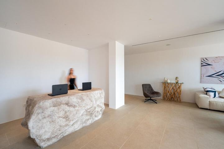 Hotel Interior 2 of 144