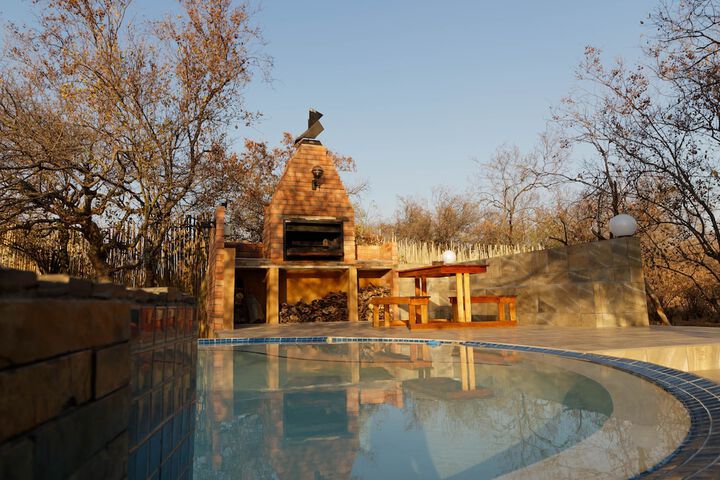 Pool 19 of 29
