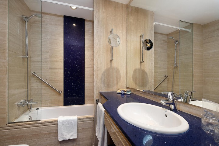 Clean Restrooms