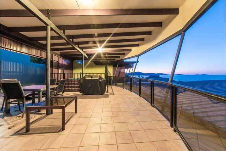 Terrace/Patio 11 of 24