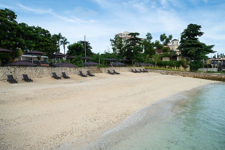 Beach 18 of 18
