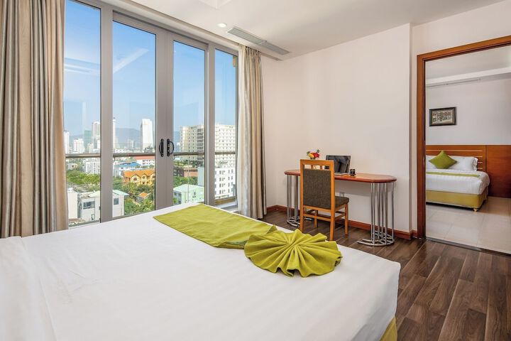 Room 15 of 119