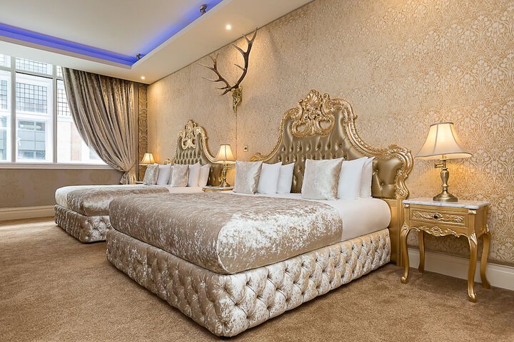 Room 42 of 96