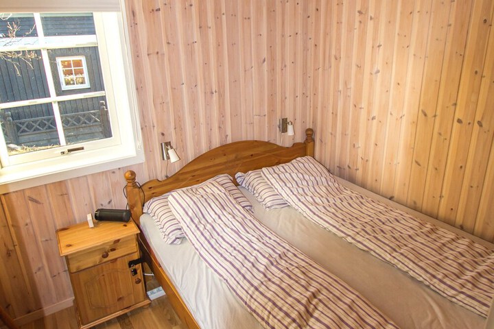 Room 22 of 126