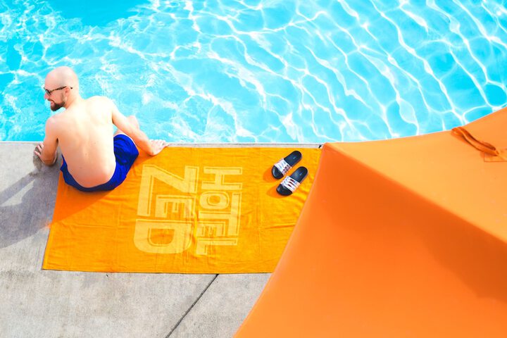 Hotel with Pool