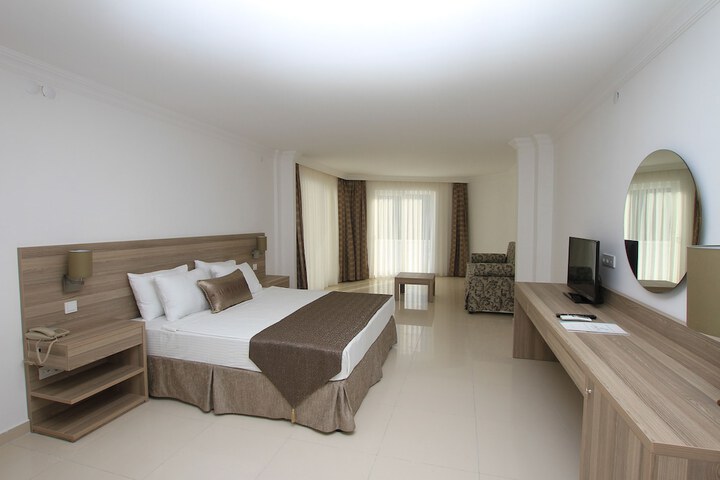 Room 7 of 50