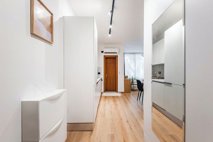 Room 27 of 28