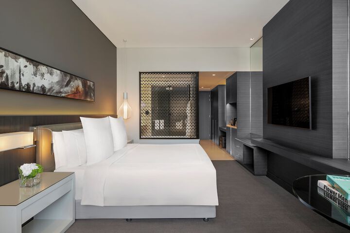 Room 35 of 268