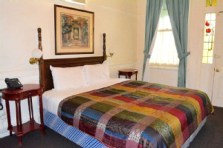Room 260 of 768