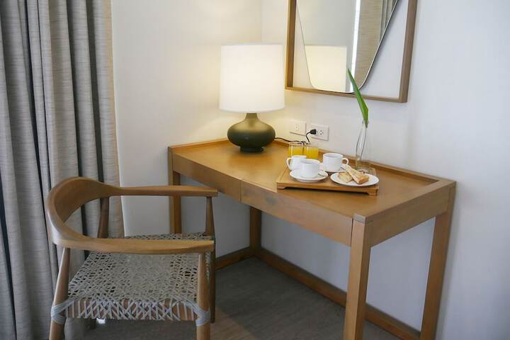 Room 10 of 40