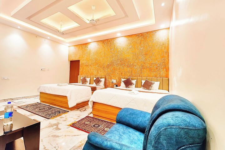 Room 14 of 31