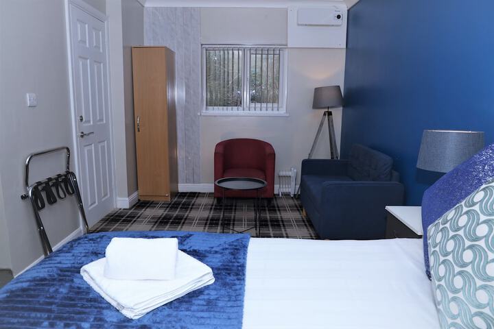 Room 13 of 45